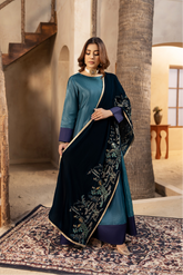 D007-VST Zinc Staller (Dress Not Included)