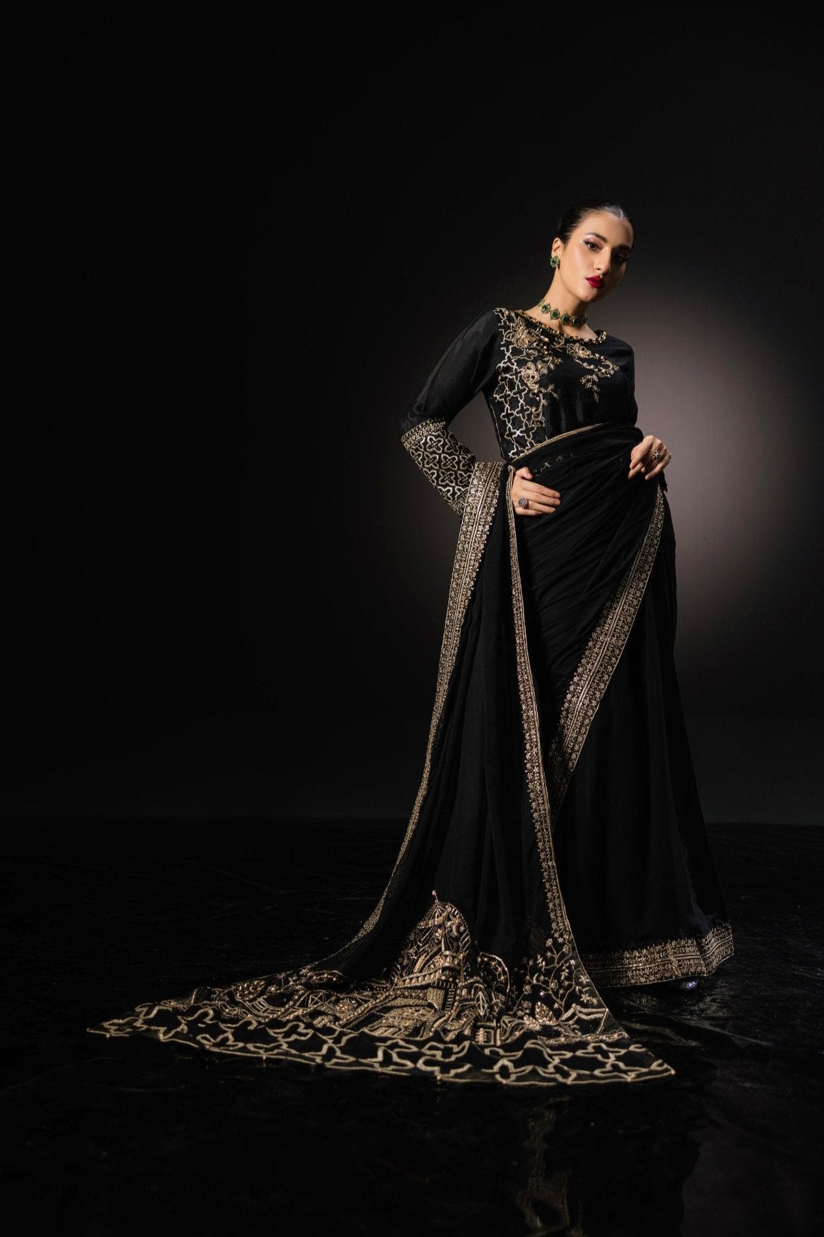 D001 -SAREE 24