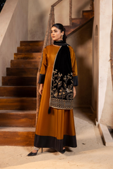 D003-VST 24 Black Staller (Dress Not Included)