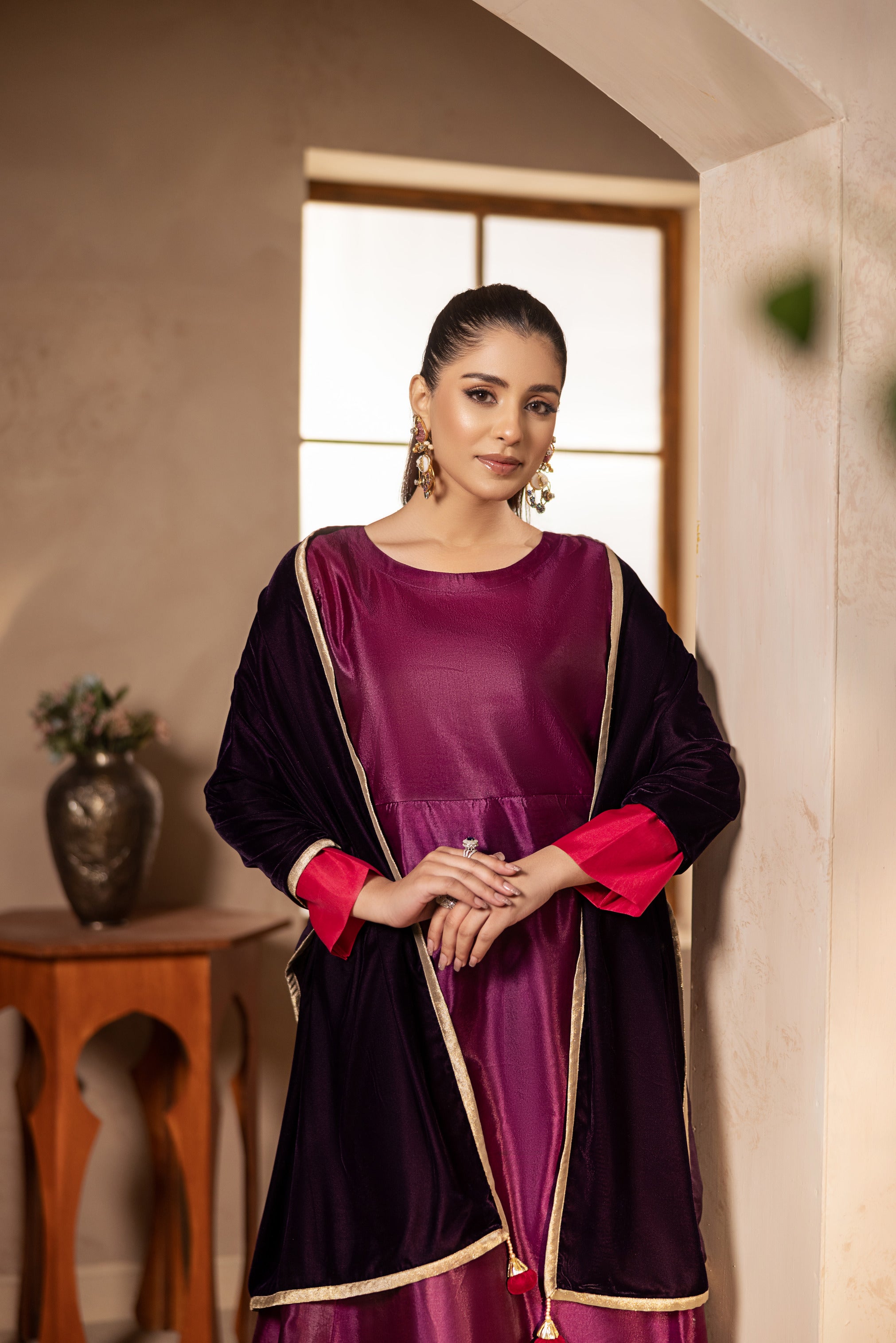 D004-VST Purple Staller (Dress Not Included)