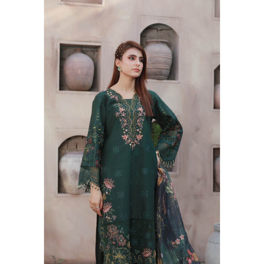 D003 BOTTLE GREEN - LAWNKARI 24
