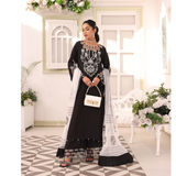 D002-E24 Black Long Shirt With Culotte
